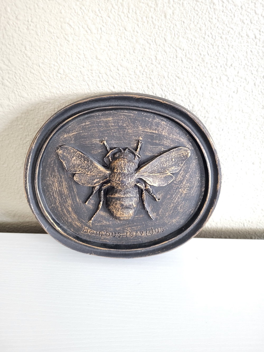 Bronze-Tone Bumble Bee Wall Plaque - Home Wall Decor